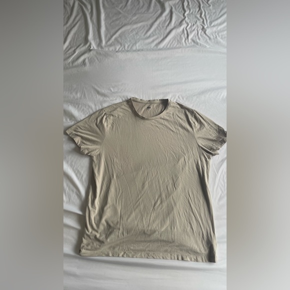 PAIGE- Men’s Cash Crew tee color: fresh oyster - Picture 3 of 3